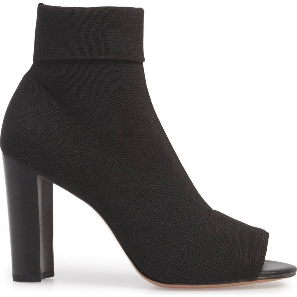 AVEC LES FILLES Mariah Stretch Peep Toe Bootie 8.5